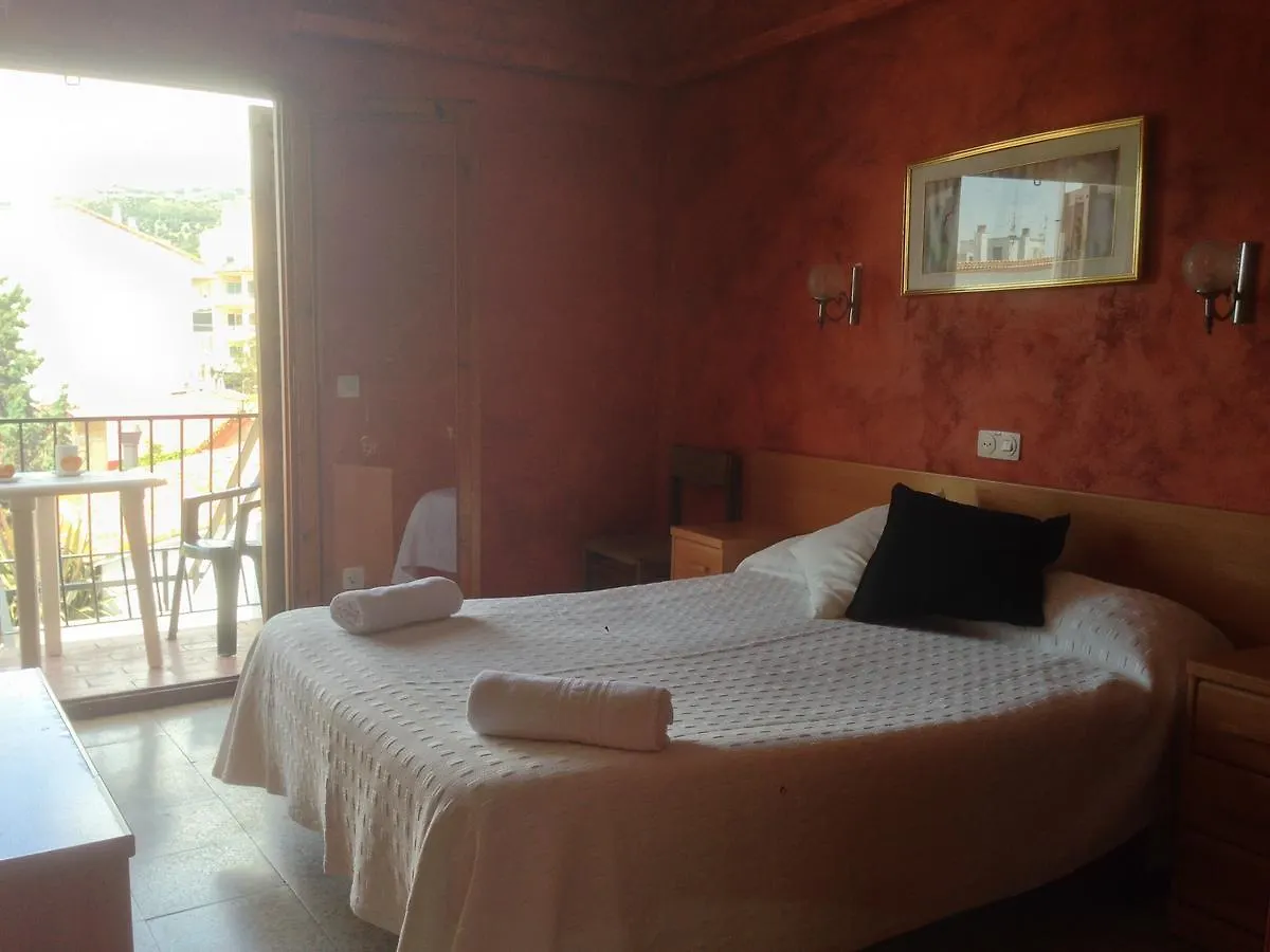 ** Guest house Hostal La Marina Platja d'Aro Spain